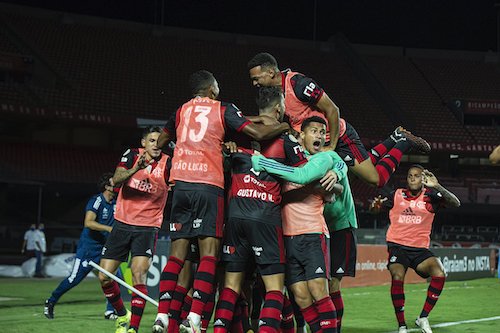 In Brasile l’Internacional di Porto Alegre butta il campionato, e vince il Flamengo