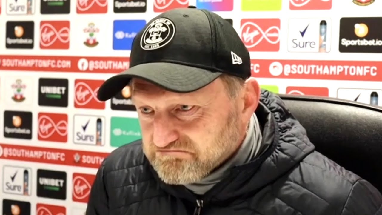 A Southampton l’allenatore non si discute: comanda Hasenhuttl nonostante 1 punto in 8 partite A Southampton l’allenatore non si discute: comanda Hasenhuttl nonostante 1 punto in 8 partite