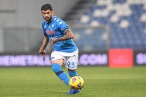 Il Napoli va in giro nei campi di Serie A vestita da provinciale item-thumbnail