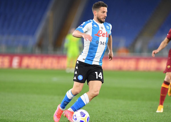 Osimhen diventa sempre più forte, Mertens è la controfigura del giocatore che era