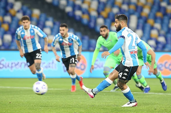 il napoli non ha ancora presentato