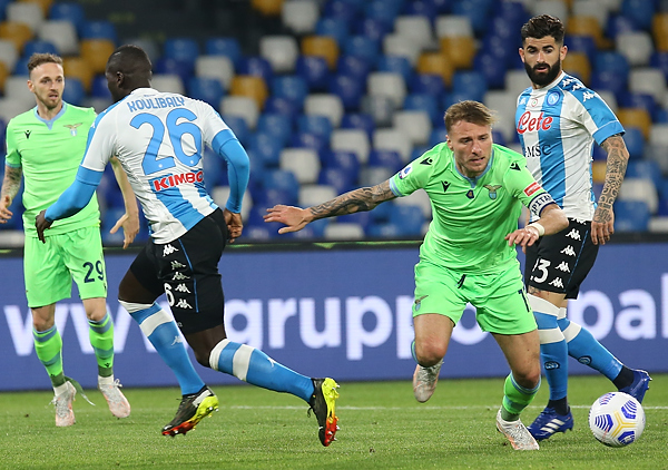 Quindi non era un crampo, per Koulibaly potrebbe essere finito il campionato