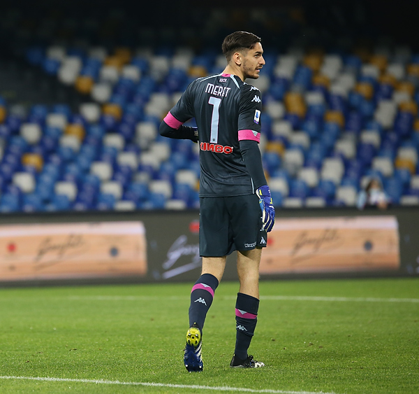 CorSport: apertura totale di Meret al rinnovo col Napoli, ma vuole essere protagonista CorSport: apertura totale di Meret al rinnovo col Napoli, ma vuole essere protagonista