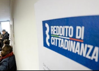 I sussidi erogati a Napoli per il reddito di cittadinanza sono pari a quelli di tutto il Nord Italia 