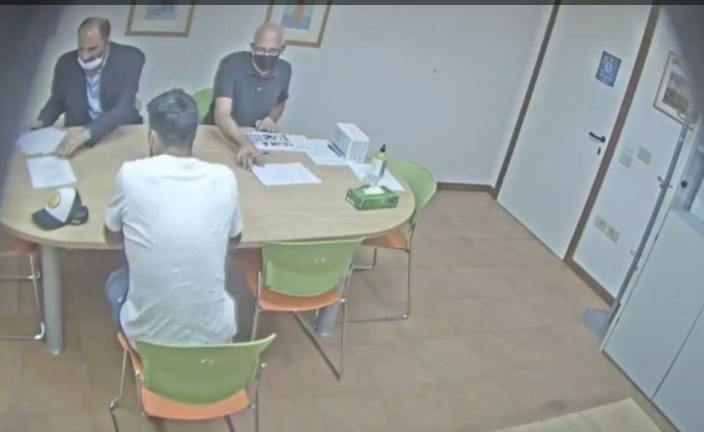 Repubblica ha pubblicato l’esame farsa di Suarez (VIDEO) Repubblica ha pubblicato l’esame farsa di Suarez (VIDEO)