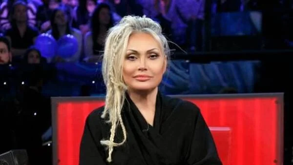 Anna Oxa