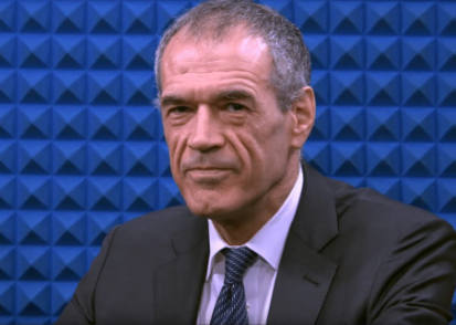 Cottarelli: «Il libero mercato nel calcio non funziona. Se pensi che sia un’azienda normale vai a sbattere» Cottarelli: «Il libero mercato nel calcio non funziona. Se pensi che sia un’azienda normale vai a sbattere»