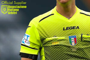 Tuttosport: “Legea ha offerto al Napoli più di 4 milioni per succedere a Kappa” item-thumbnail