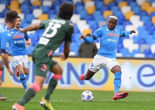 Napoli-Crotone 4-3