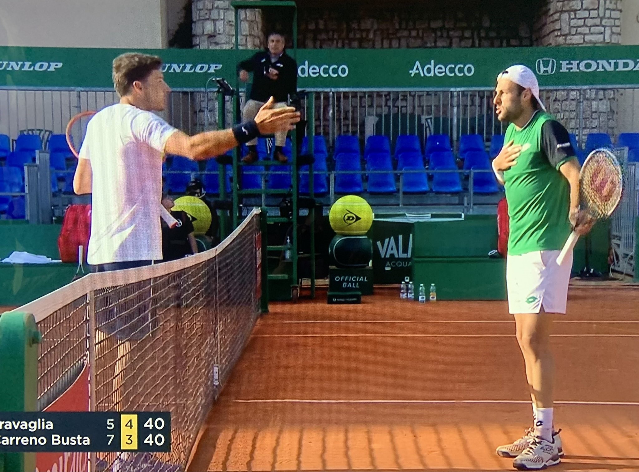 «Non mettere la mia fidanzata in mezzo». Travaglia e Carreno litigano a Montecarlo (VIDEO) «Non mettere la mia fidanzata in mezzo». Travaglia e Carreno litigano a Montecarlo (VIDEO)
