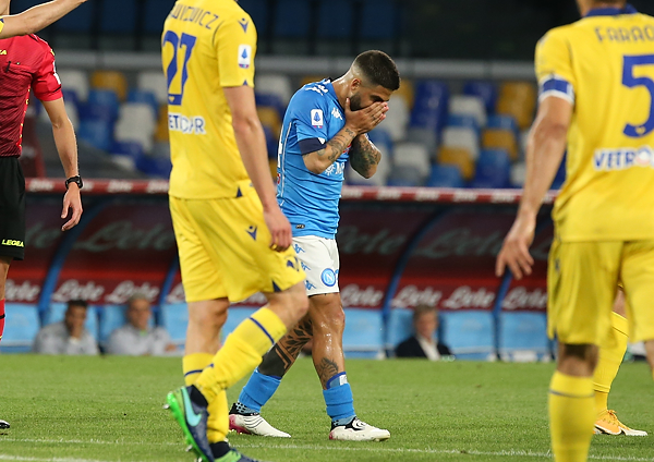 Gazzetta: tra il Napoli e Insigne c’è il rischio che finisca come con Milik