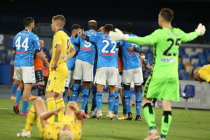 Addio Kappa e altri, nasce il marchio Napoli item-thumbnail