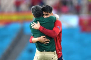 Morata in panchina