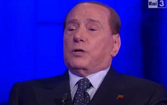 Ancelotti: «Chiamai Berlusconi in ospedale, mi chiese: “che ne pensi della costruzione da dietro?”»