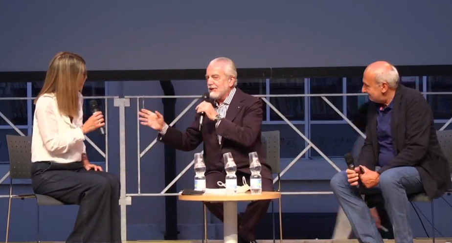 De Laurentiis: «Faremo una serie tv sul Napoli. La prima stagione con Maradona» De Laurentiis: «Faremo una serie tv sul Napoli. La prima stagione con Maradona»