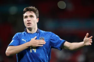 chiesa pallone azzurro