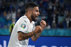 insigne pennella un destro a giro