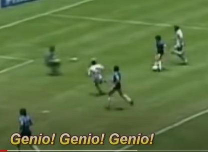 Valdano: «35 anni dopo, ancora festeggiamo il gol di Maradona all’Inghilterra. Unì un popolo» Valdano: «35 anni dopo, ancora festeggiamo il gol di Maradona all’Inghilterra. Unì un popolo»