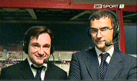 Padellaro: è tale il fastidio della fanfara della telecronaca Sky che ho quasi tifato contro l’Italia Padellaro: è tale il fastidio della fanfara della telecronaca Sky che ho quasi tifato contro l’Italia