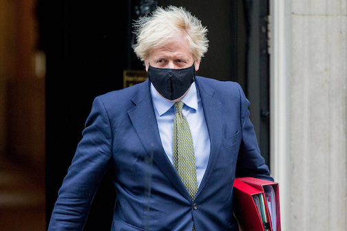 Boris Johnson non ama il calcio, cerca la rivincita sull’Europa dopo le umiliazioni della Brexit