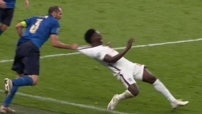 La lezione dell’Europeo che Napoli dimenticherà: servono giocatori affamati e zero vittimismo La lezione dell’Europeo che Napoli dimenticherà: servono giocatori affamati e zero vittimismo