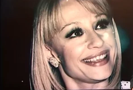 madrid dedica una piazza a raffaella carrà