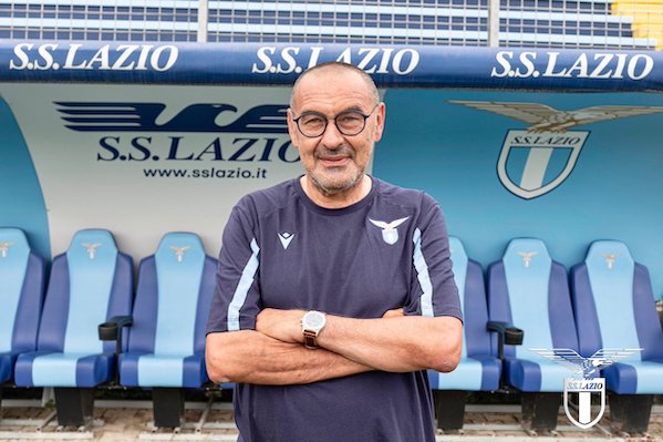 Lazio, i giocatori incantati dalle lezioni tattiche di Sarri, 14mila tifosi attesi ad Auronzo, è record 