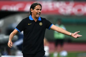 inzaghi dà una lezione di calcio a mourinho
