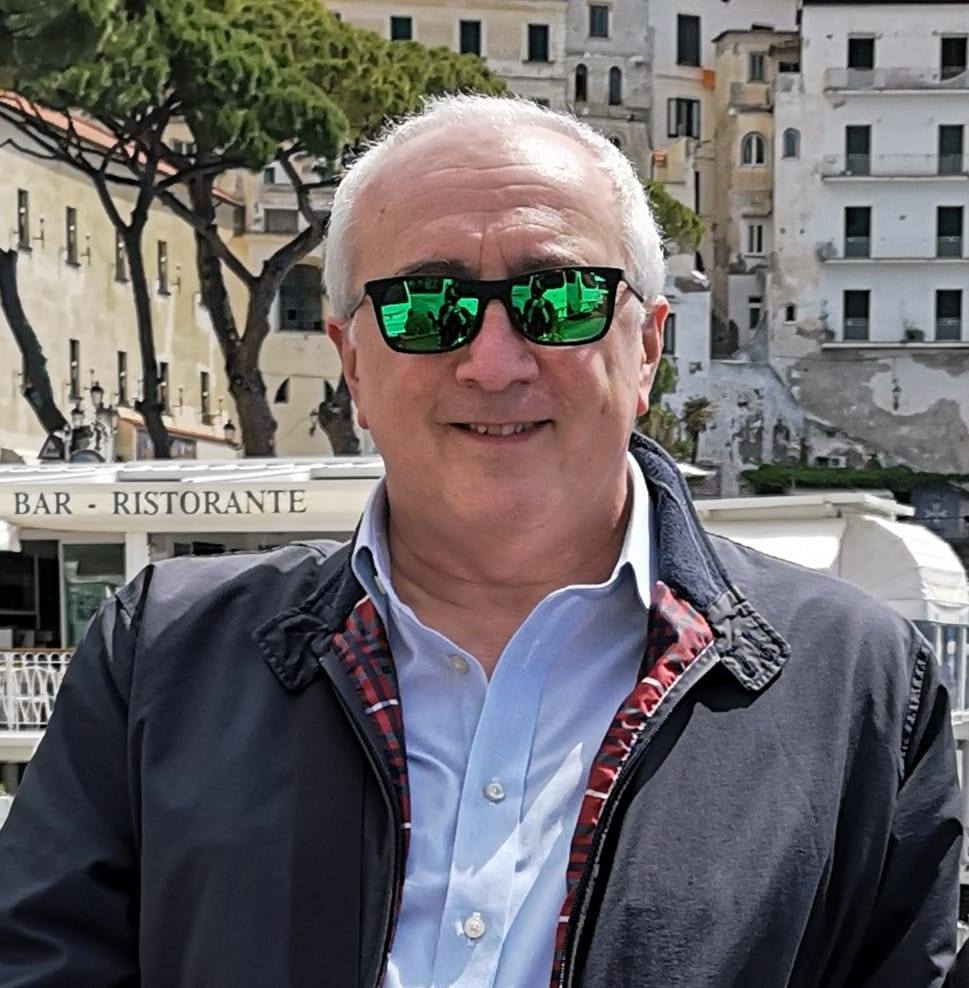 “Salute&Sanità”, il libro di Vincenzo Califano dal Covid all’Ospedale unico della Penisola sorrentina