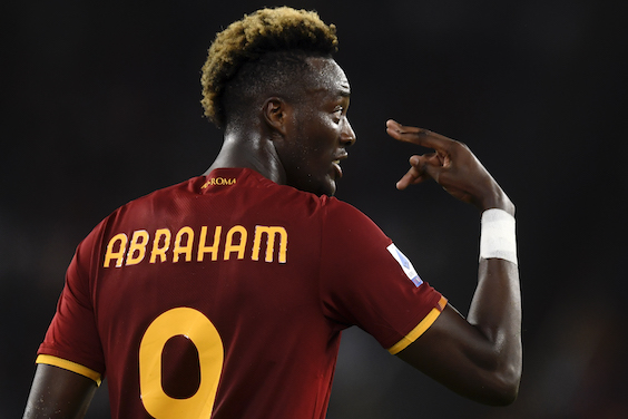 L’Italia scopre che Abraham non è un pacco (è bello pensare che esista solo quel che conosciamo)