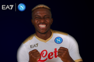 Il Napoli: Giorgio Armani impegna la sua creatività da Nord a Sud, da Milano a Napoli item-thumbnail