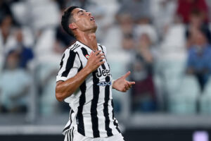 Calciomercato.it: plusvalenze Juve, i pm hanno smesso di cercare la famosa carta su Ronaldo item-thumbnail