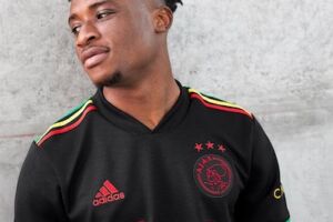 La terza maglia dell’Ajax ispirata a Bob Marley item-thumbnail