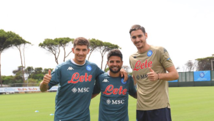 Il Napoli riabbraccia Insigne, Di Lorenzo e Meret: «Sono tornati i Campioni d’Europa»