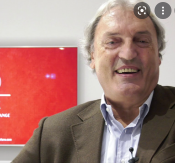 Meneghin: «Milano d’estate è un deserto, per una bottiglia d’acqua sono dovuto andare in autogrill» Meneghin: «Milano d’estate è un deserto, per una bottiglia d’acqua sono dovuto andare in autogrill»