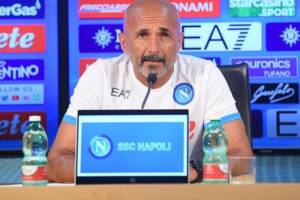 Spalletti, una conferenza stampa da dieci. E una frase napolista: “lamentarsi è da sfigati” item-thumbnail