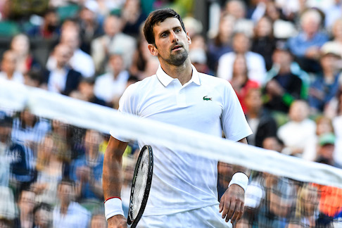 Australian Open primo torneo solo per vaccinati. Che farà Djokovic?