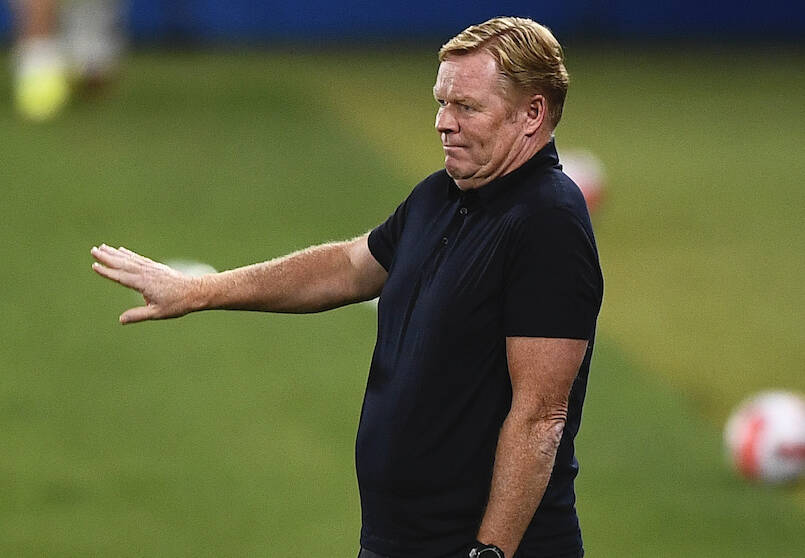 Koeman: «In una cosa è migliorato il Barcellona: ha comprato tre attaccanti»