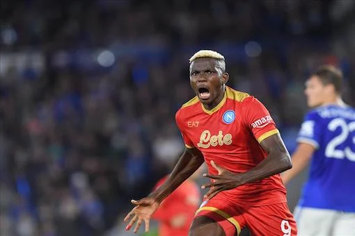 Osimhen deve contenere l'esuberanza