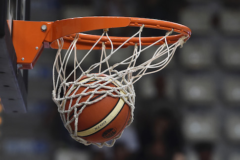 Il Napoli Basket a Trieste si regala la sconfitta