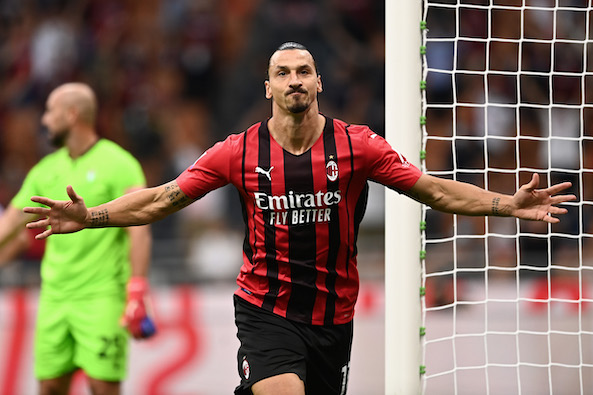 Pioli dà lezione di calcio a Sarri (espulso): il 2-0 sta stretto al Milan (Ibrahimovic è tornato)