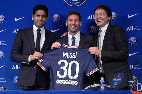 Messi, il rinnovo con il Psg stenta a decollare dopo lo scandalo Mbappé (L’Equipe)