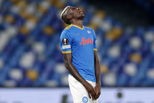 Tuttosport: il rientro di Osimhen slitta ad oggi pomeriggio Tuttosport: il rientro di Osimhen slitta ad oggi pomeriggio