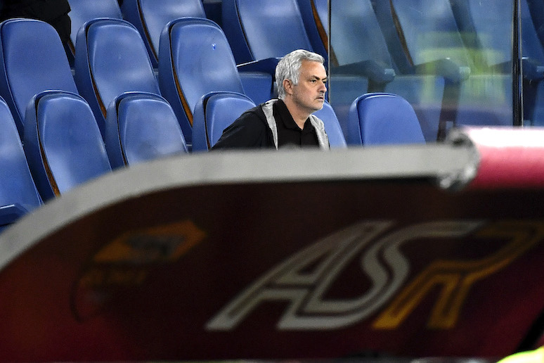 La Roma ammette violazioni del fair play finanziario: l’Uefa può aprire un’indagine La Roma ammette violazioni del fair play finanziario: l’Uefa può aprire un’indagine