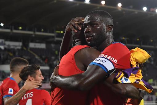 Altafini: «Il Napoli ha sbagliato a non vendere Koulibaly due anni fa, poteva rifare la squadra» Altafini: «Il Napoli ha sbagliato a non vendere Koulibaly due anni fa, poteva rifare la squadra»