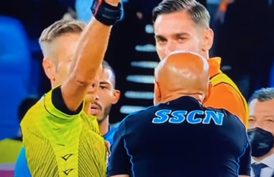 Spalletti si complimenta con Massa, l’arbitro lo espelle (VIDEO)