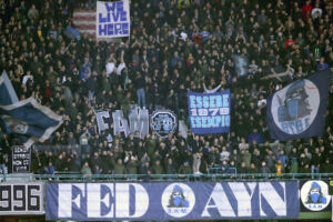 Gli ultras contestano il Napoli prima della sfida al Sassuolo: «Vergognatevi» – VIDEO item-thumbnail