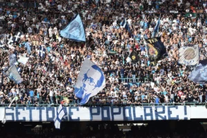 tifosi Napoli striscione curva B