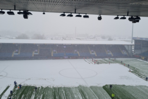 Premier League, Burnley-Tottenham rinviata per una bufera di neve item-thumbnail