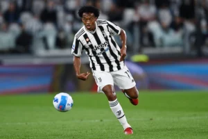 Cuadrado juve